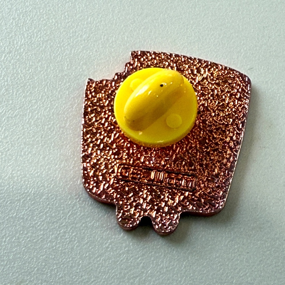Cute Cartoon Toaster Pastry Enamel Pin - Picture 2 of 2
